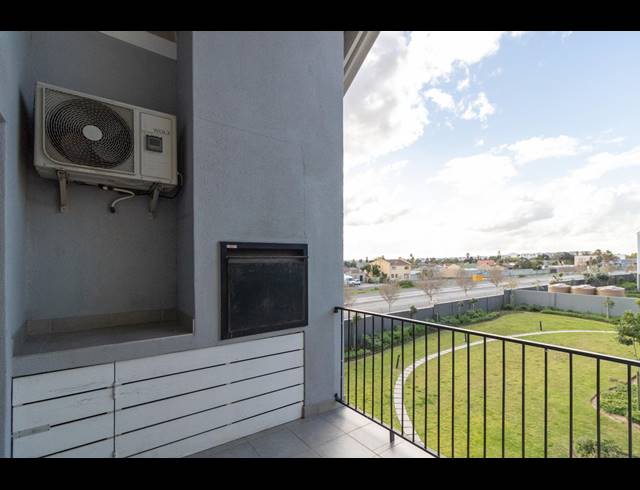 2 BEDROOM APARTMENT FOR SALE IN BURGUNDY ESTATE